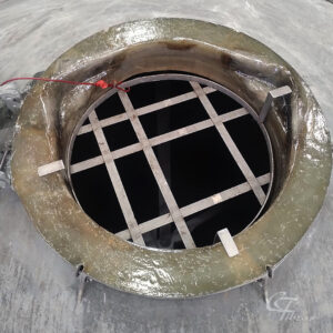 Conserto em boca de visita