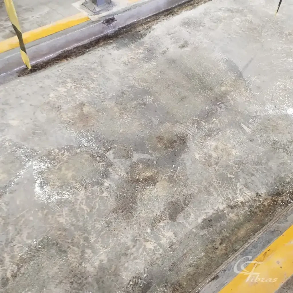 Piso laminado com fibra de vidro