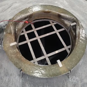 Conserto em boca de visita