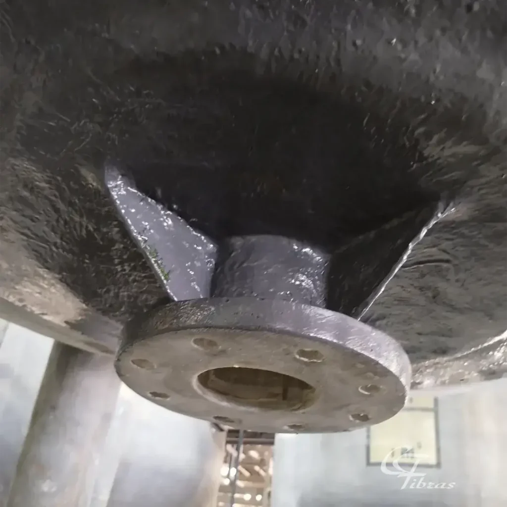 Fabricação e instalação de flange em fibra de vidro