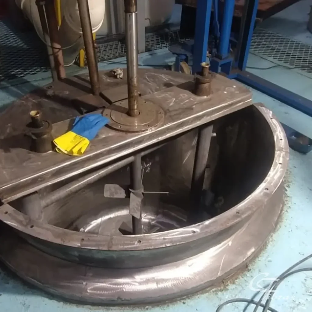 Tanque de inox antes do revestimento PRFV